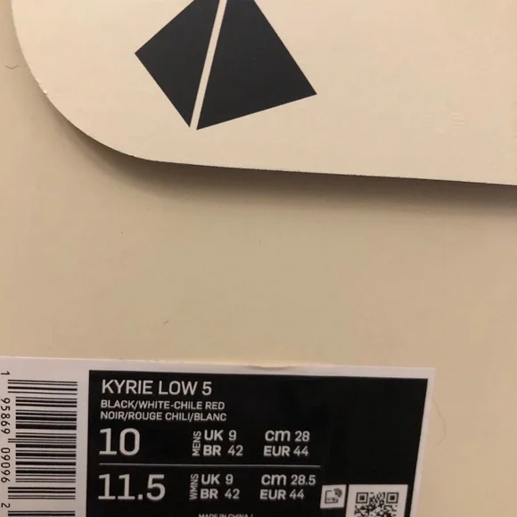 Nike Men's Kyrie Low 5 Black, White, and Red Basketball Shoes - Picture 10 of 10